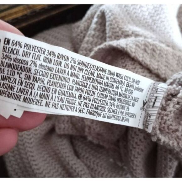 FOREVER 21 MAUVE/TAUPE SWEATER SZ.S EUC. - Picture 6 of 6